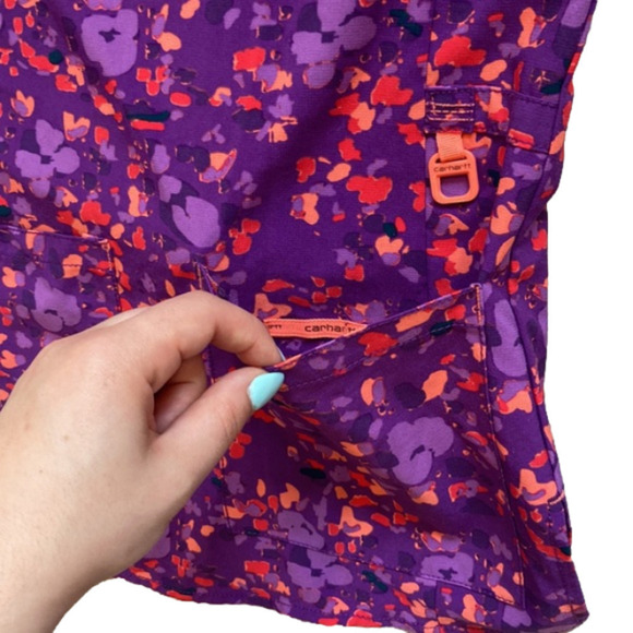 Carhartt Force Purple Patterned Scrub Top with Pockets - Picture 4 of 6